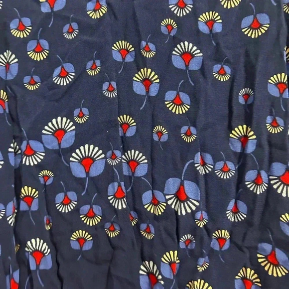 Women’s A.N.A Blouse Size Medium - Picture 2 of 5